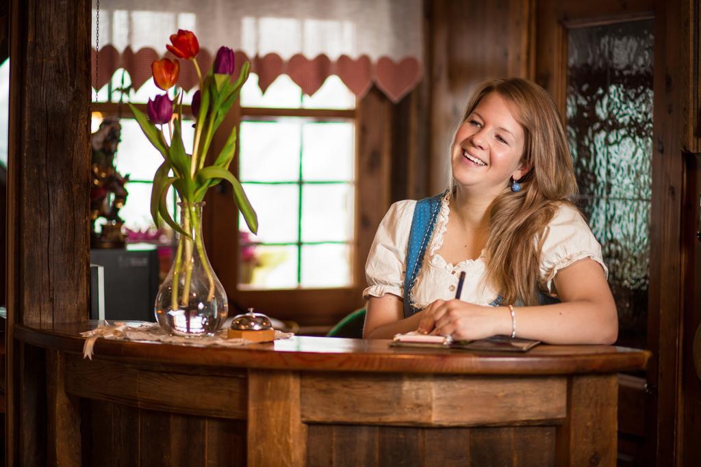 Chalet Alpenrose Bio Wellness Naturhotel Cogolo Eksteriør billede