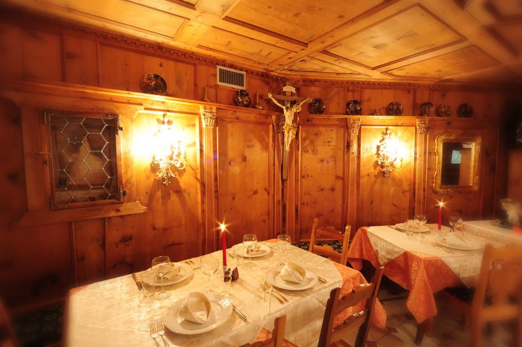Chalet Alpenrose Bio Wellness Naturhotel Cogolo Eksteriør billede