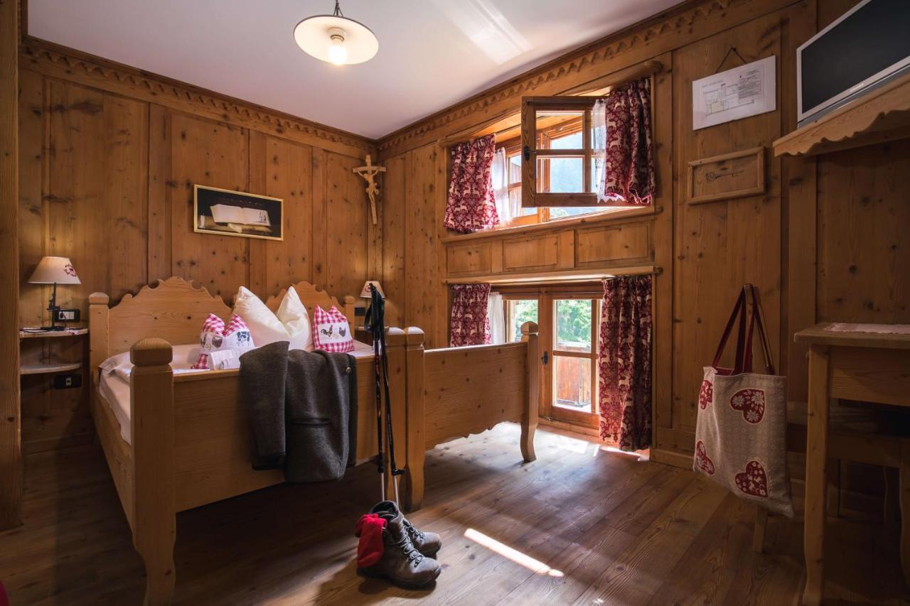 Chalet Alpenrose Bio Wellness Naturhotel Cogolo Eksteriør billede